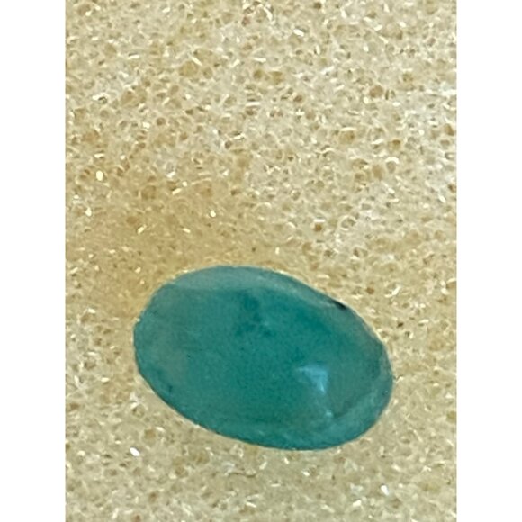 Emerald Faceted 6mm x 4mm Oval Loose Gemstone - Picture 7 of 8